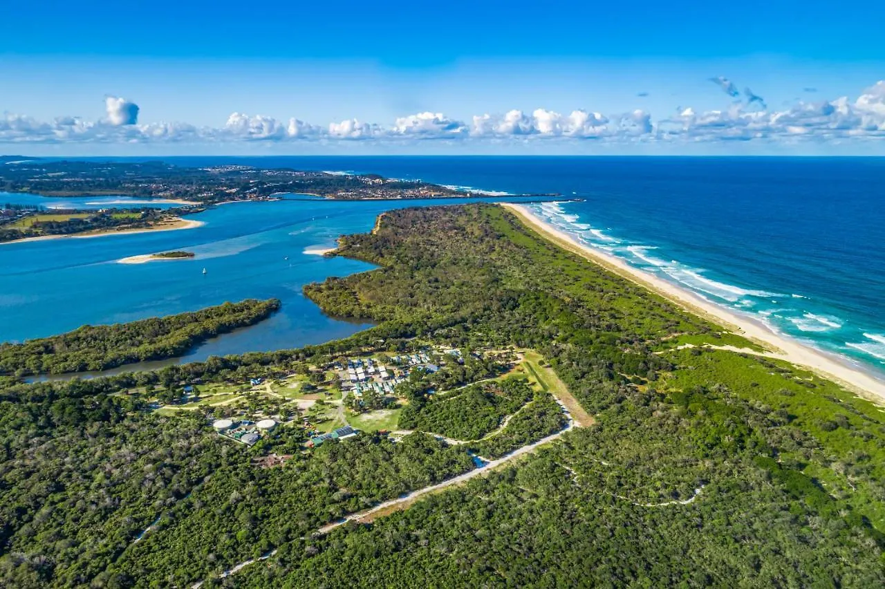 Ballina Beach Nature Resort 3*,